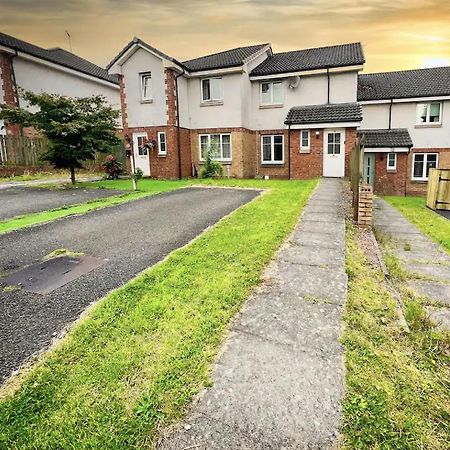 Glasgow Central - Entire House - Free Parking , Free Super Fast Wifi , Private Garden & Parking Security Екстериор снимка